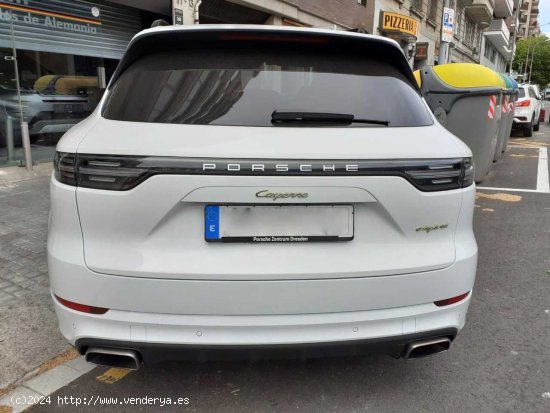 Porsche Cayenne E-HYBRID - Barcelona