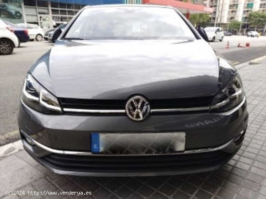 Volkswagen Golf 1.4 TSI R-LINE - Barcelona