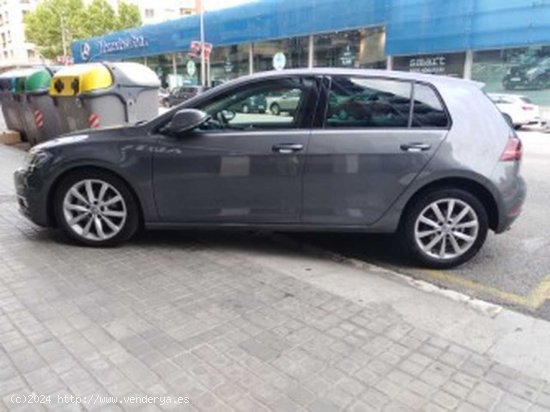 Volkswagen Golf 1.4 TSI R-LINE - Barcelona