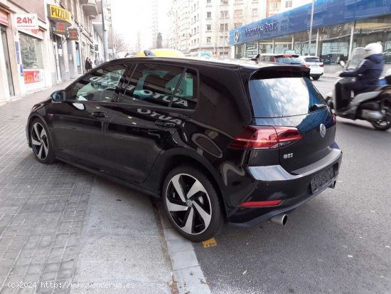 Volkswagen Golf 2.0 TSI GTI DSG - Barcelona