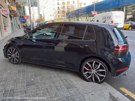 Volkswagen Golf GTI 2.0 TSI PERFORMANCE - Barcelona