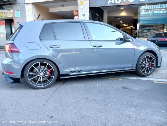 Volkswagen Golf TCR GTI 2.0 TSI DSG - Barcelona