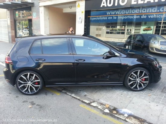 Volkswagen Golf VII 2.0 GTI Performance - Barcelona