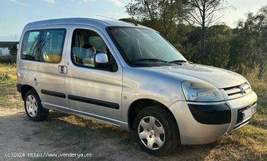 Citroën Berlingo 5 PLAZAS - Arbúcies