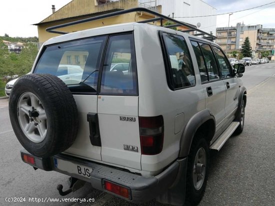 Isuzu Trooper 3.0 tdi turbo - Arbúcies