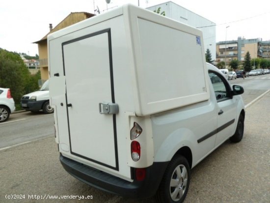 Renault Kangoo CAJA FRIGORIFICA CONGELACION -20ºC FRC FRIO CARRIER MOD. XARIOS 200 CON CONEXION A L