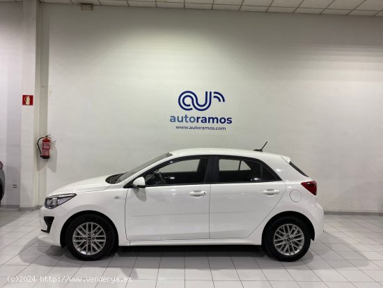 Kia Rio 1.2 DPI CONCEPT 84 5P - Terrassa