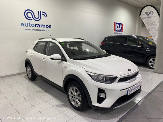 Kia Stonic 1.2 CVVT 62KW BUSINESS 84 5P - Terrassa