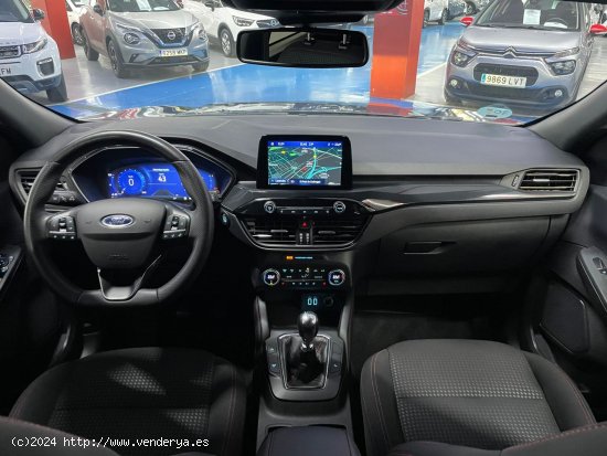 Ford Kuga 5 AÑOS GARANTÍA - El Prat de Llobregat