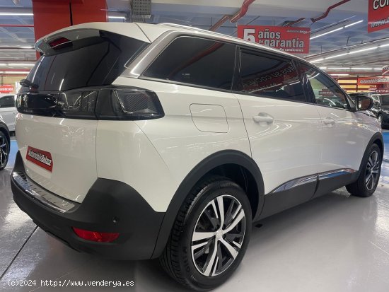 Peugeot 5008 5 AÑOS GARANTÍA - El Prat de Llobregat