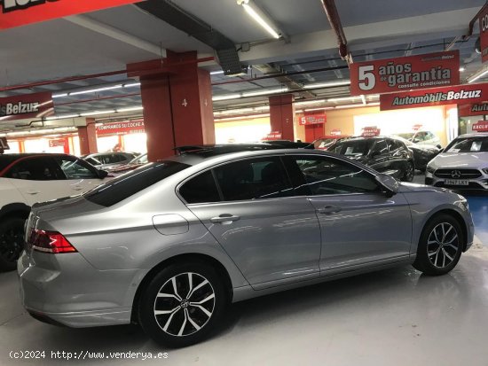 Volkswagen Passat 5 AÑOS GARANTÍA - El Prat de Llobregat