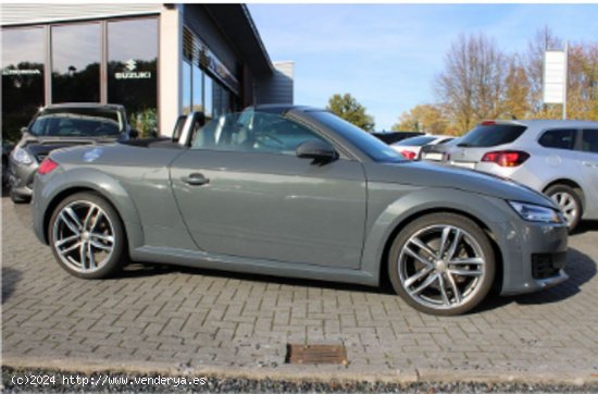 Audi TT Coupe 1.8 TFSI Roadster - Barcelona