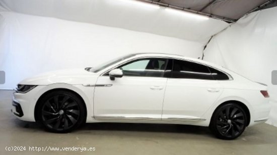 Volkswagen Arteon 2.0 TSI R-LINE 4M DSG - Barcelona