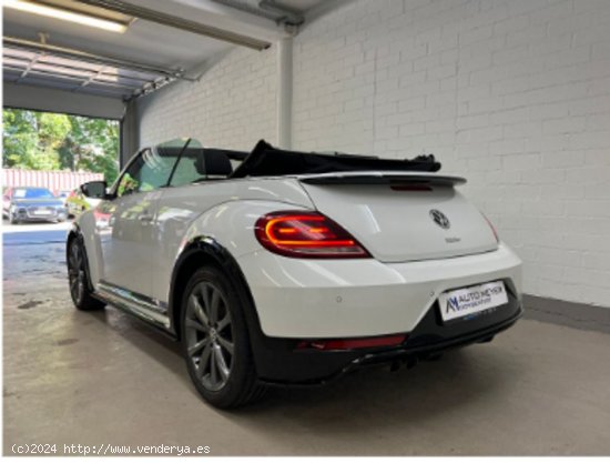 Volkswagen Beetle Cabrio   1.4 TSI R Line - Barcelona