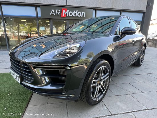  Porsche Macan Turbo - Sant Cugat del Vallès 