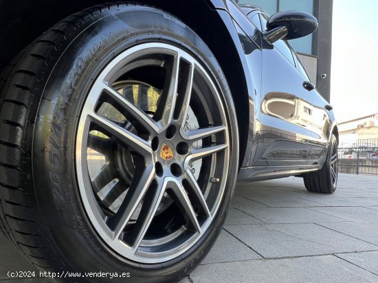 Porsche Macan Turbo - Sant Cugat del Vallès