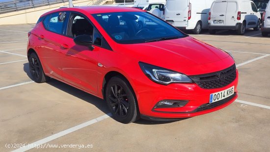 Opel Astra Opel Astra 1.4 Turbo S&S Dynamic 110 kW - El Prat de Llobregat