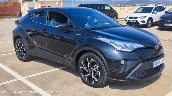 Toyota C-HR 180H Advance 184cv - El Prat de Llobregat