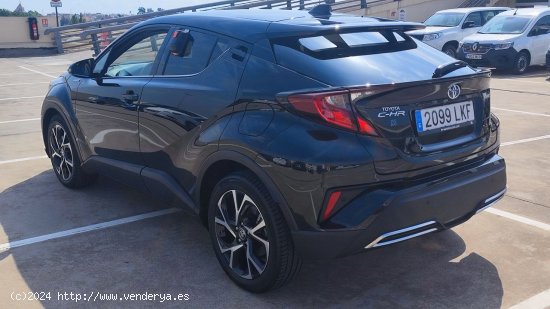 Toyota C-HR 180H Advance 184cv - El Prat de Llobregat