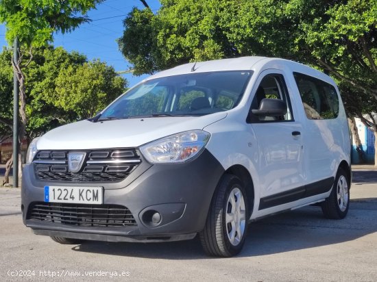 Dacia Dokker 15 DCI AMBIANCE 75 CV CERTIFICADO DE KILOMETROS Y CARROCERIA - Málaga