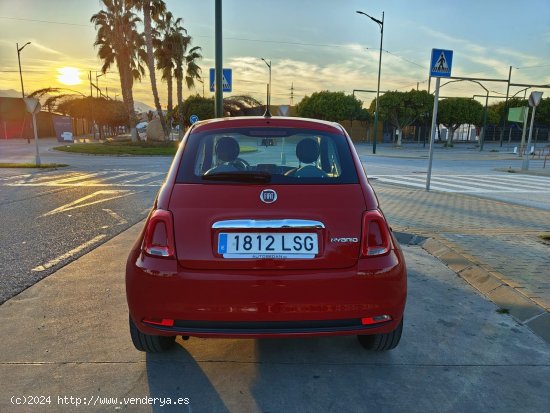 Fiat 500 1.0 Hybrid 51KW 70 CV Nacional Certificado en km y carrocería - Málaga