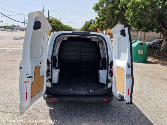 Ford Courier TRANSIT COURIER VAN 1.5 TDCI CERTIFICADO DE KILOMETROS Y CARROCERIA - Málaga