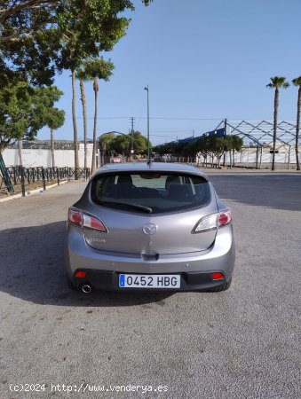 Mazda 3 1.6 CRDT ACTIVE SPORT 110 CV CERTIFICADO DE KILOMETROS Y CARROCERIA - Málaga