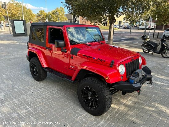 Jeep Wrangler 2.8 TDi Sáhara 4x4 Automático. 200 cv. Capota rígida - Cornellà