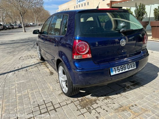 Volkswagen Polo 1.4 90CV - Cornellà