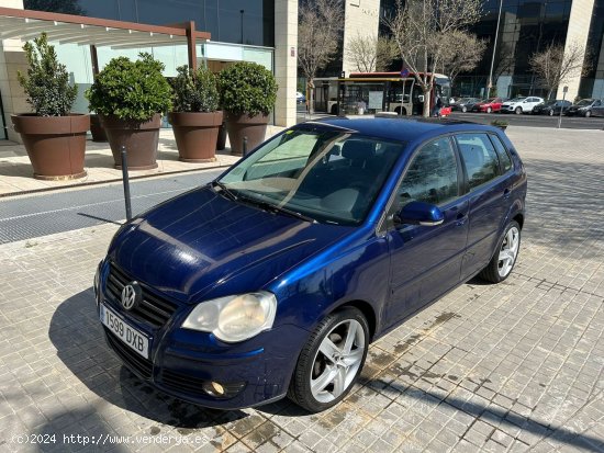 Volkswagen Polo 1.4 90CV - Cornellà