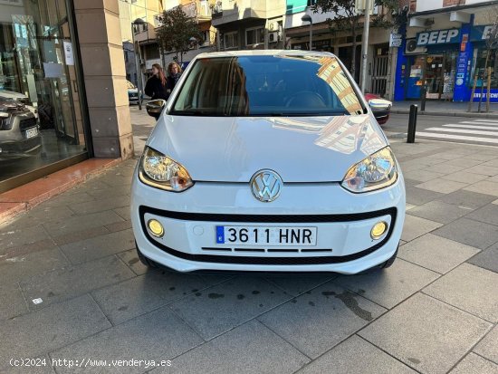 Volkswagen up! 1.0 12V BlueMotion 75 cv - Cornellà