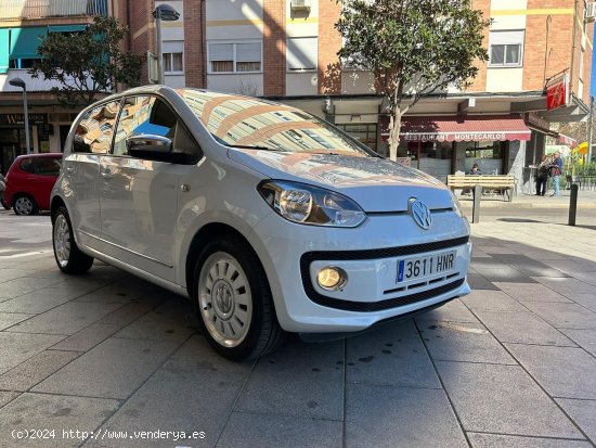 Volkswagen up! 1.0 12V BlueMotion 75 cv - Cornellà