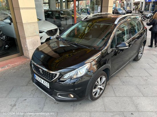 Peugeot 2008 5HB 1.2 THP Puretech 12V S&S 110 cv - Cornellà