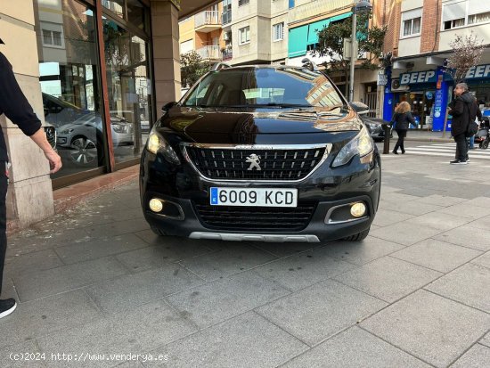 Peugeot 2008 5HB 1.2 THP Puretech 12V S&S 110 cv - Cornellà