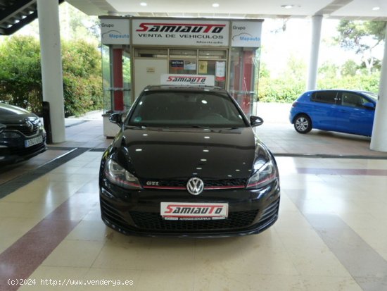 Volkswagen Golf Golf GTI 2.0 TSI 220CV BMT 5p. un solo propietario, libro de revisiones - Montcada i