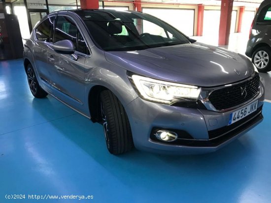 DS Automobiles DS 4 Crossback 1.2 130CV STYLE - El Prat de Llobregat