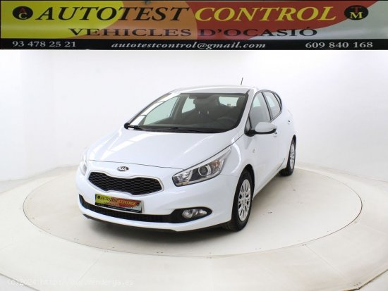 Kia Ceed 1.0 TGI 100CV CONCEPT - El Prat de Llobregat