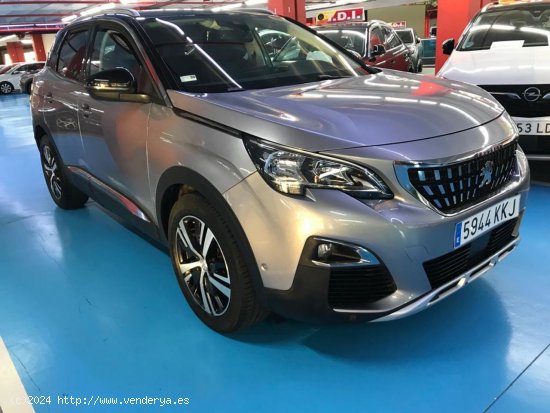 Peugeot 3008 1.5 HDI 130CV ALLURE - El Prat de Llobregat