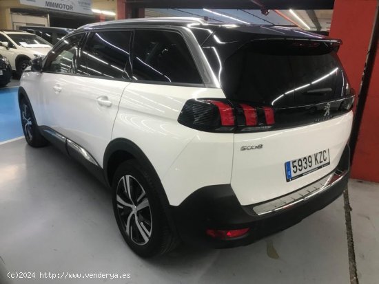 Peugeot 5008 1.5 HDI 130CV ALLURE - El Prat de Llobregat