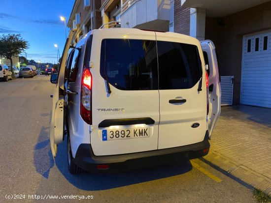 Ford Transit Connect KOMBI LARG TREND 230 L2 100CV - Sant Vicenç dels Horts