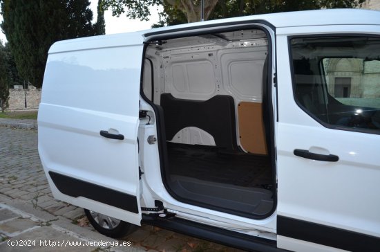 Ford Transit Connect FURGÓN 210 L2 TREND 1.5 ECOBLUE 100CV /BATALLA LARGA.../  3 PLAZAS - Sant Vice