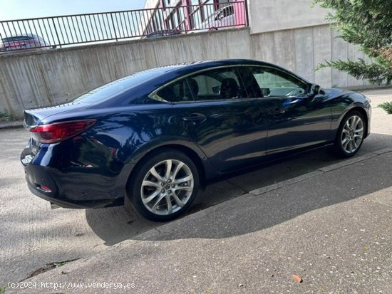 Mazda 6 2.2 d at  Premium luxury - Burgos