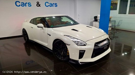 Nissan GT-R Premiun edition - Sentmenat