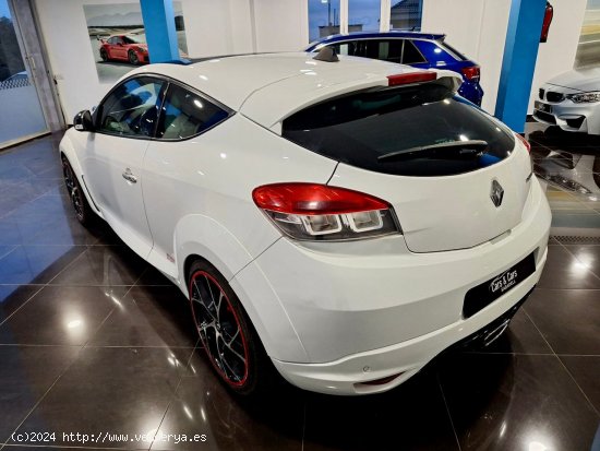 Renault Megane Rs 250cv nacional - Sentmenat