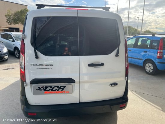 Ford Tourneo Connect TDCI 95 CV LARGA - Granollers