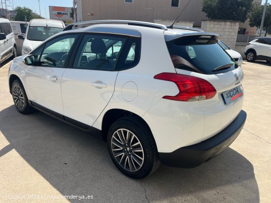 Peugeot 2008 ACCESS 82 CV 5P - Granollers