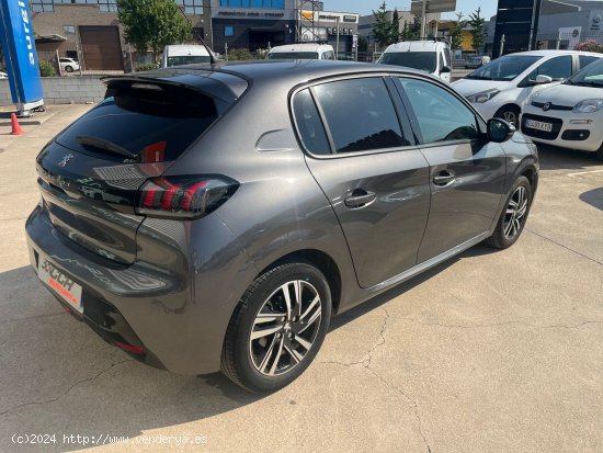 Peugeot 208 PURETECH 100 CV ALLURE 5P - Granollers