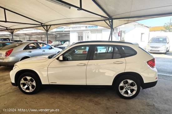 BMW X1 XDRIVE 18D - Cornella de Terri