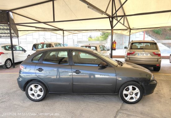 Seat Ibiza 1.4  16v 75CV  COOL - Cornella de Terri