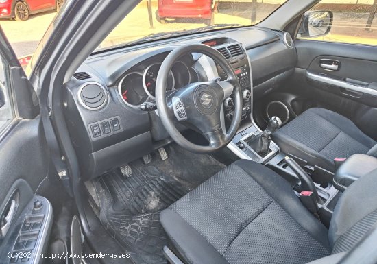 Suzuki Grand Vitara 1.9 DDIS - Cornella de Terri